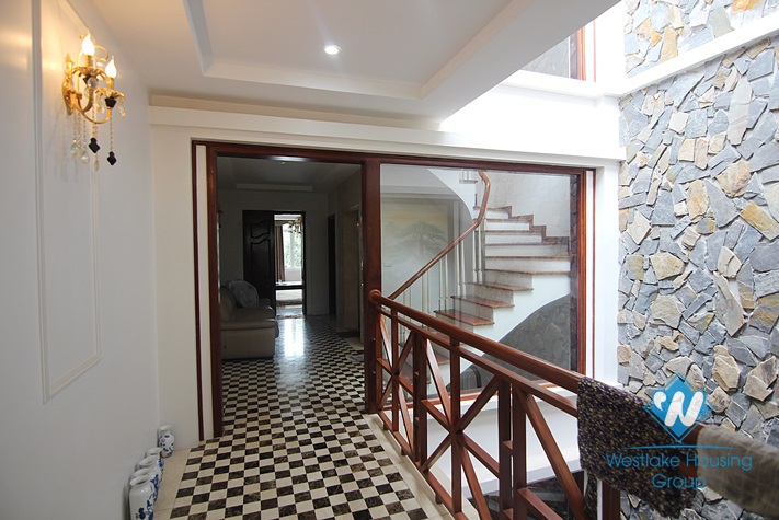 Gorgerous 04 bedrooms house with fully furnished  for lease in Tay Ho area.